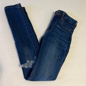 Hollister High-Rise Super Skinny Jeans 00/24 Short